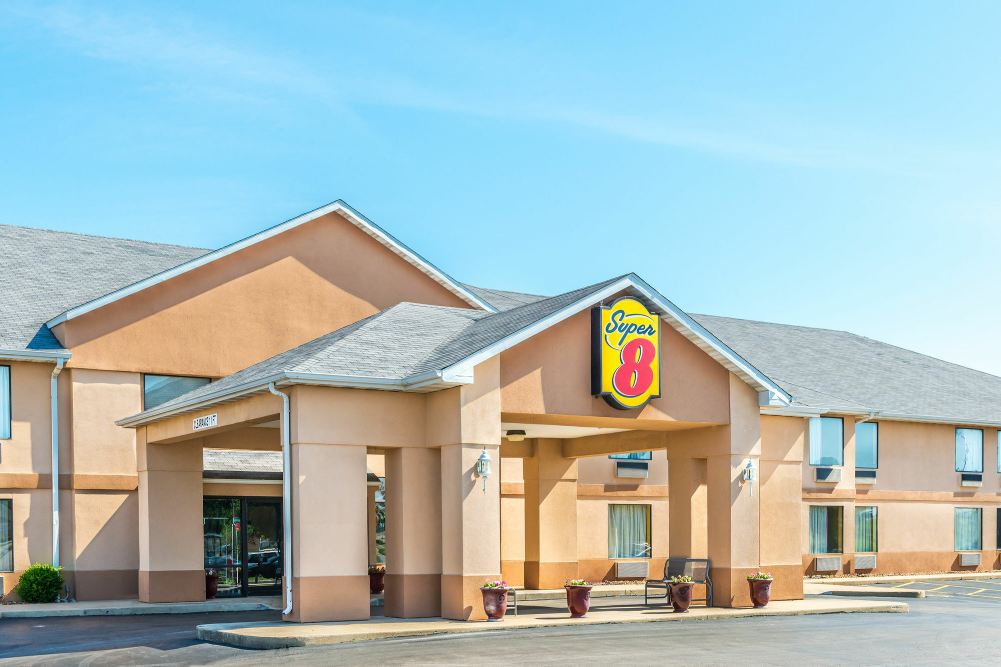 Super 8 By Wyndham Troy Il/St. Louis Area Hotell Eksteriør bilde