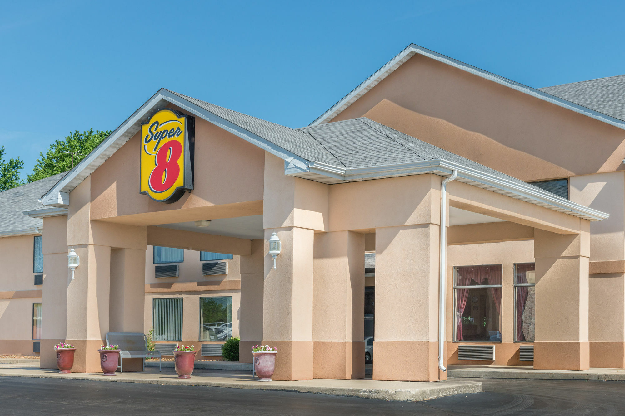 Super 8 By Wyndham Troy Il/St. Louis Area Hotell Eksteriør bilde